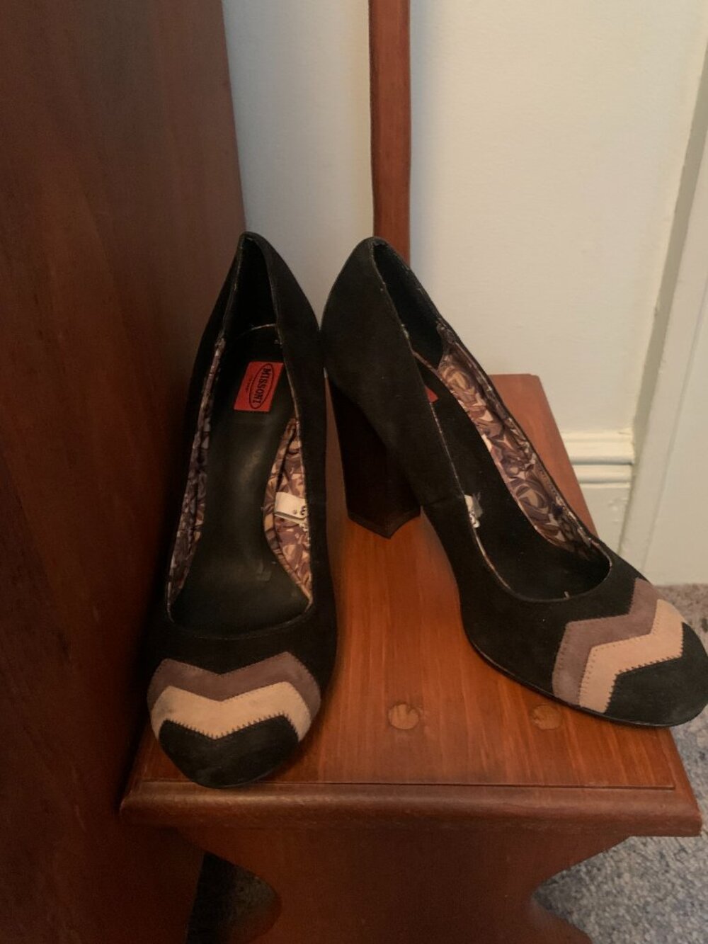 Missoni x Target Black Suede Round Toe Pumps Chevron Toe Accent  7 1/2